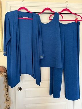 Chico’s Travelers Vibrant Blue Three-Piece Set - Cardigan, Tank & Pants